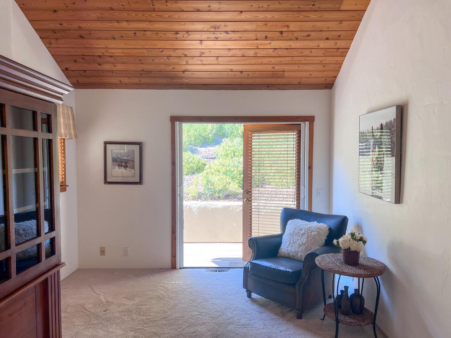 Detail Gallery Image 22 of 45 For 442 Corral De Tierra Rd, Salinas,  CA 93908 - 3 Beds | 2/1 Baths