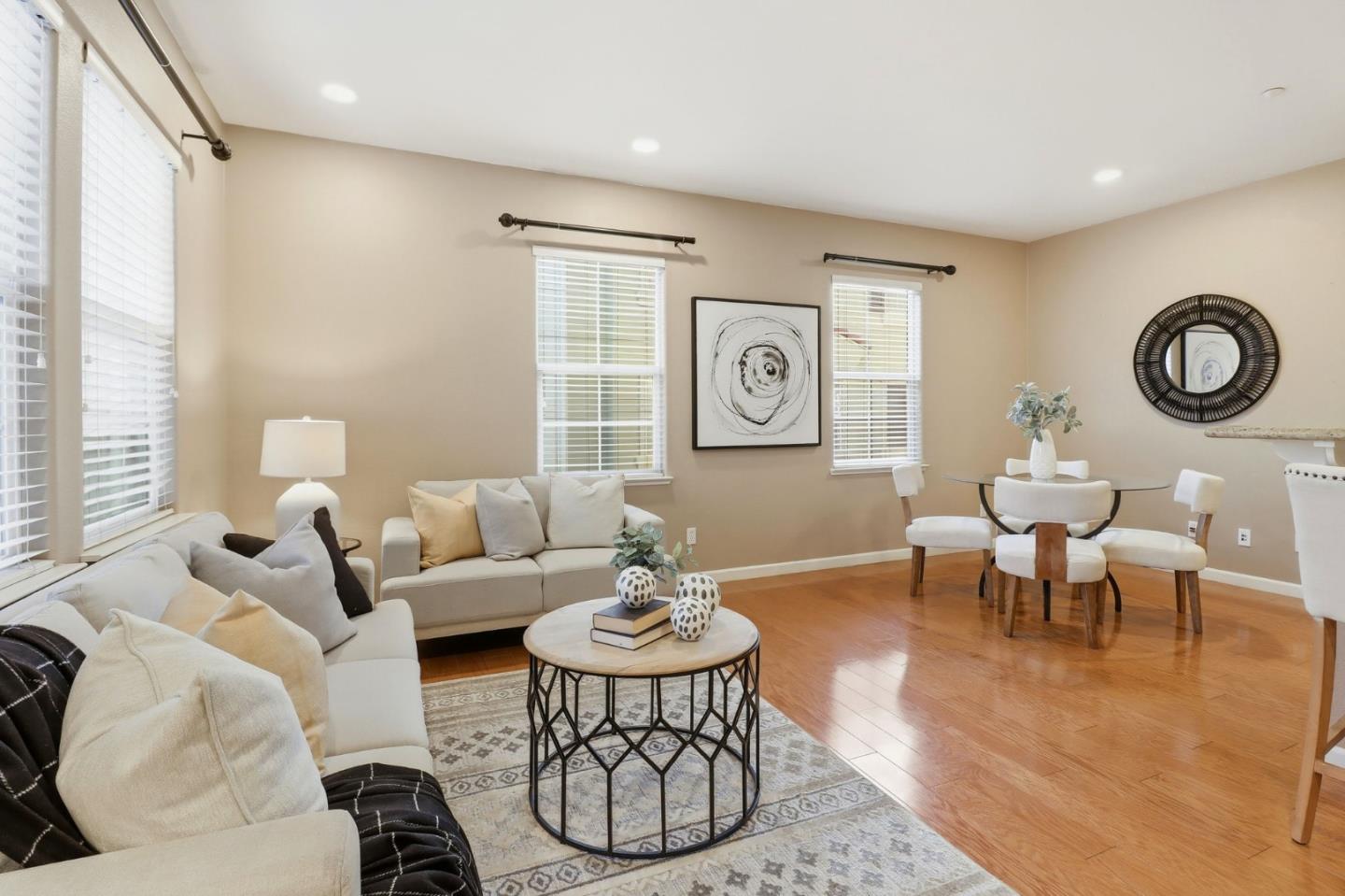 Photo #7: ML82031357 Listing: Photo #7