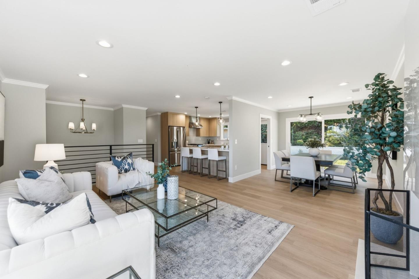 Detail Gallery Image 12 of 34 For 1104 Eden Bower Ln, Redwood City,  CA 94061 - 4 Beds | 3 Baths