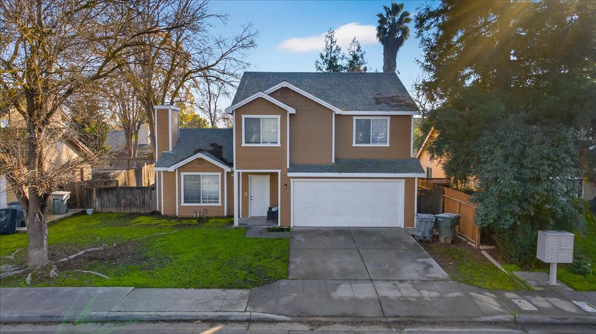 4639 West Saginaw Way, Fresno, CA, 93722