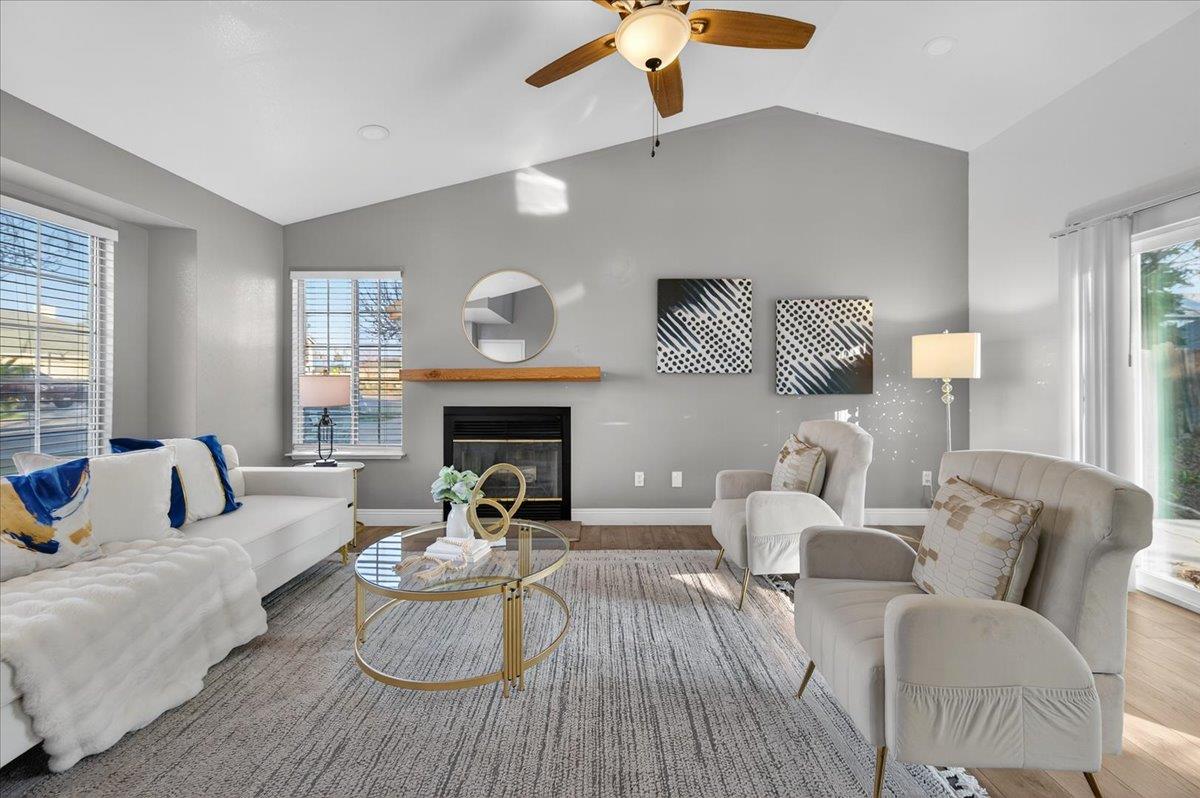 4639 West Saginaw Way, Fresno, CA, 93722