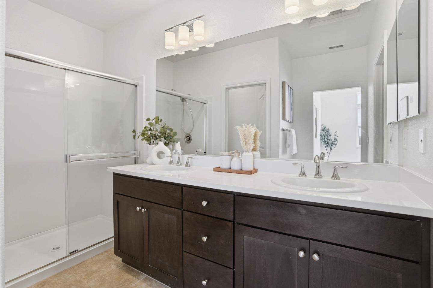 Detail Gallery Image 25 of 31 For 1927 Dobbin Dr, San Jose,  CA 95133 - 3 Beds | 3 Baths