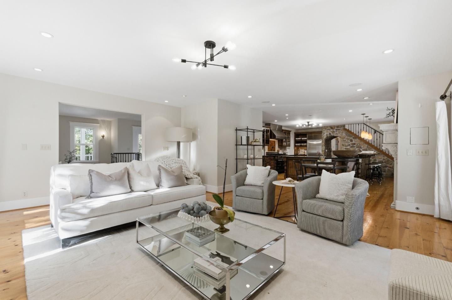 Detail Gallery Image 21 of 90 For 1353 Edgewood Rd, Redwood City,  CA 94062 - 6 Beds | 6/1 Baths