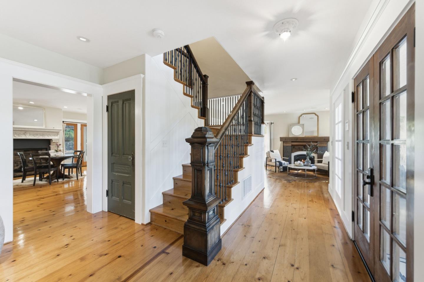 Detail Gallery Image 23 of 90 For 1353 Edgewood Rd, Redwood City,  CA 94062 - 6 Beds | 6/1 Baths