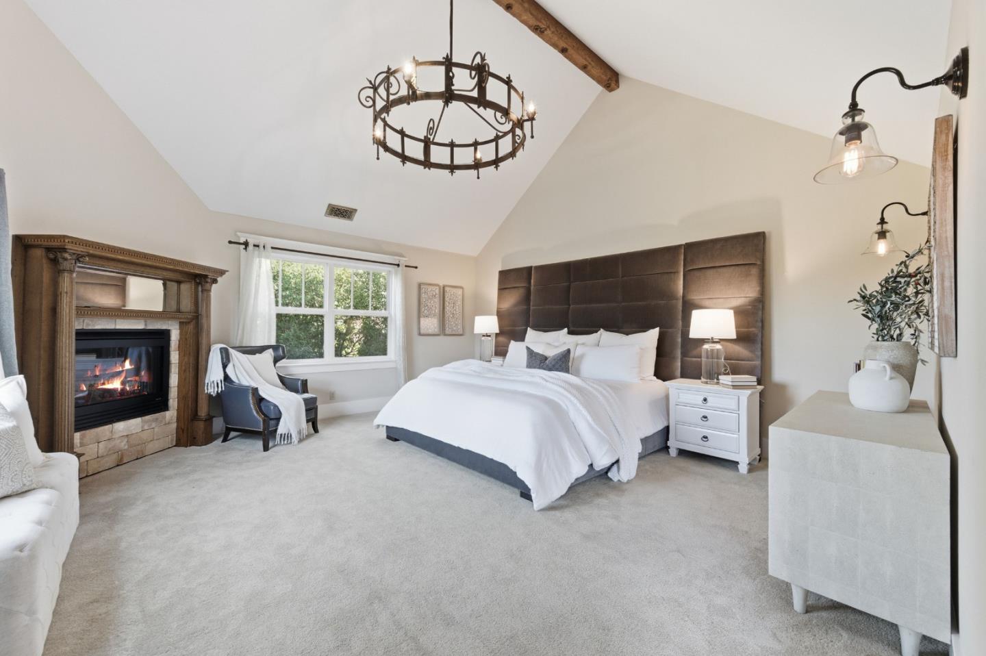 Detail Gallery Image 25 of 90 For 1353 Edgewood Rd, Redwood City,  CA 94062 - 6 Beds | 6/1 Baths