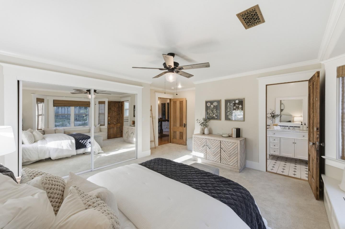 Detail Gallery Image 39 of 90 For 1353 Edgewood Rd, Redwood City,  CA 94062 - 6 Beds | 6/1 Baths