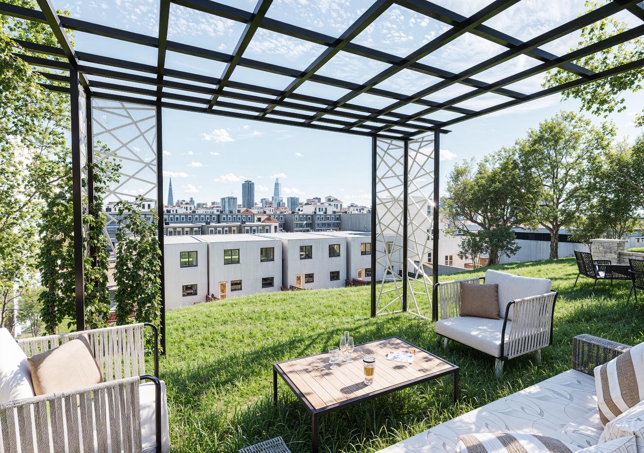 Detail Gallery Image 5 of 14 For 1699 Quint St, San Francisco,  CA 94124 - – Beds | – Baths