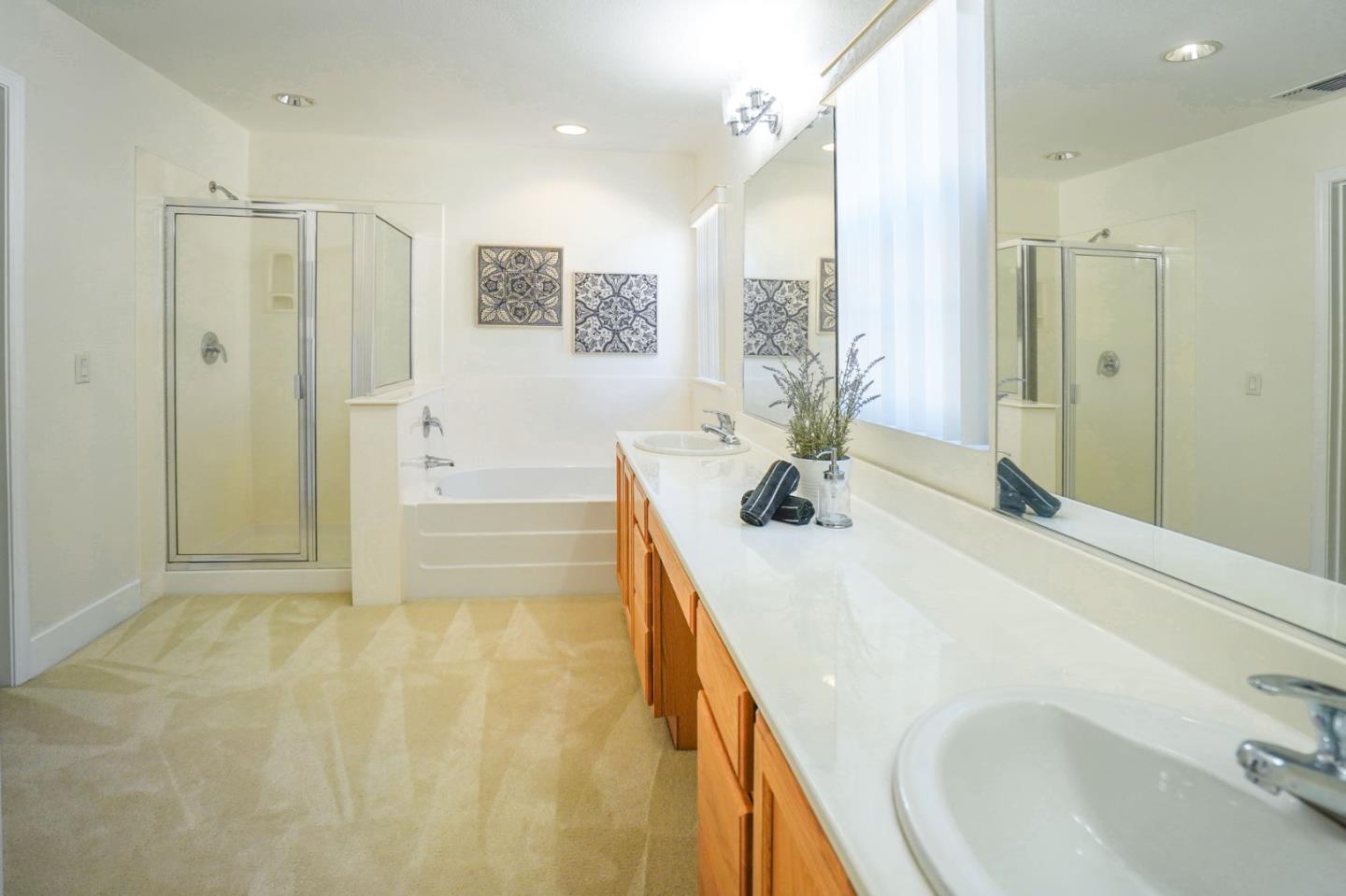 Detail Gallery Image 32 of 41 For 2299 Woodset Dr, San Jose,  CA 95116 - 3 Beds | 2/1 Baths