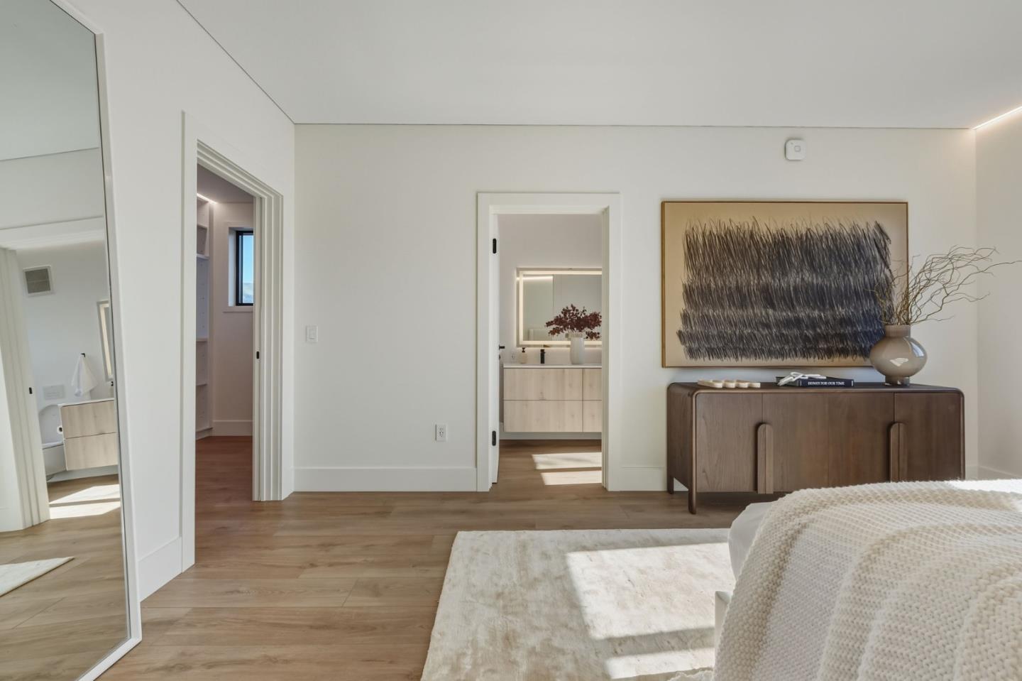 Detail Gallery Image 29 of 55 For 2652 Orinda Dr, San Jose,  CA 95121 - 5 Beds | 3/1 Baths