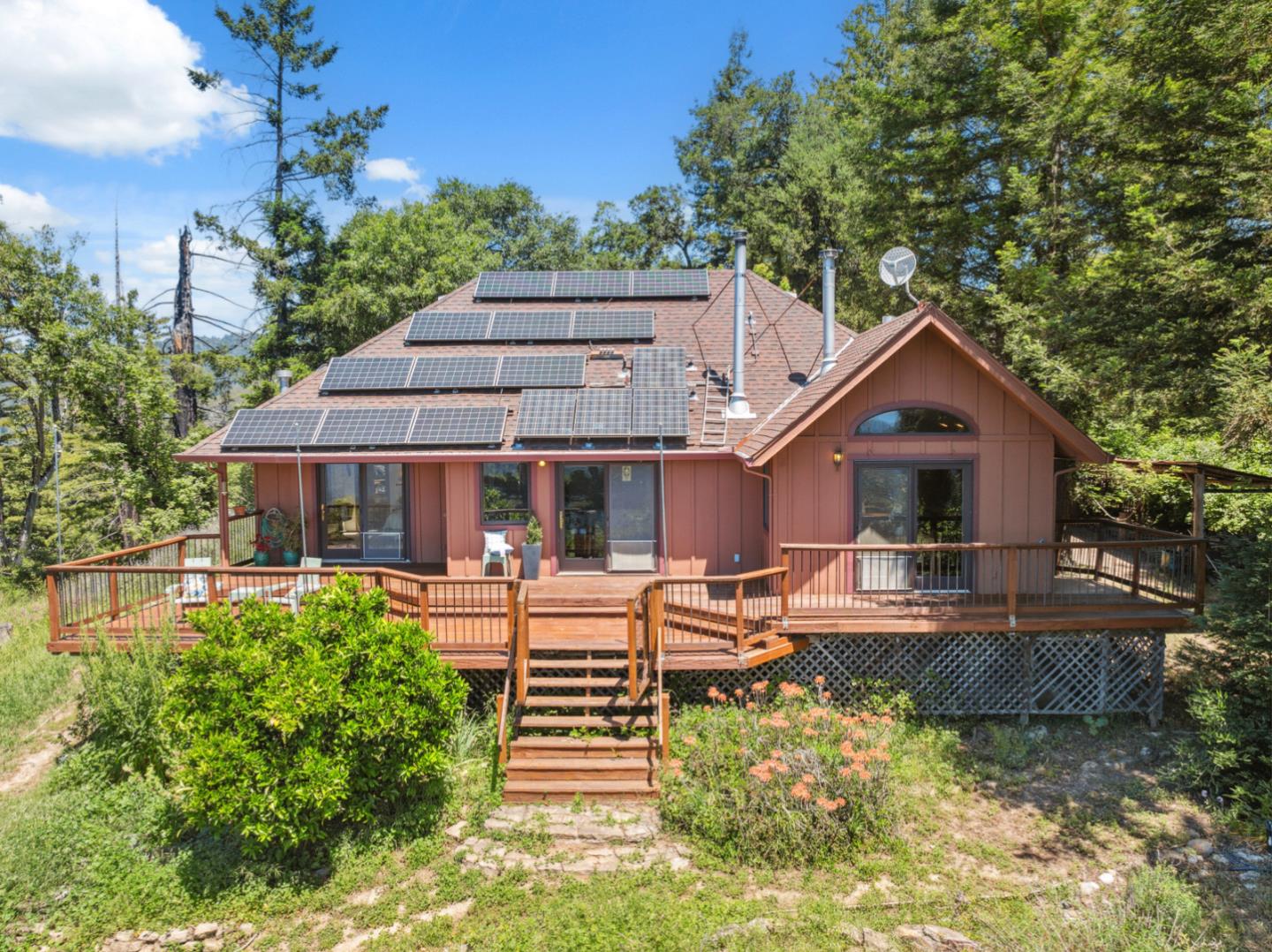 Detail Gallery Image 2 of 40 For 1495 Don's Rd, Boulder Creek,  CA 95006 - 2 Beds | 2 Baths