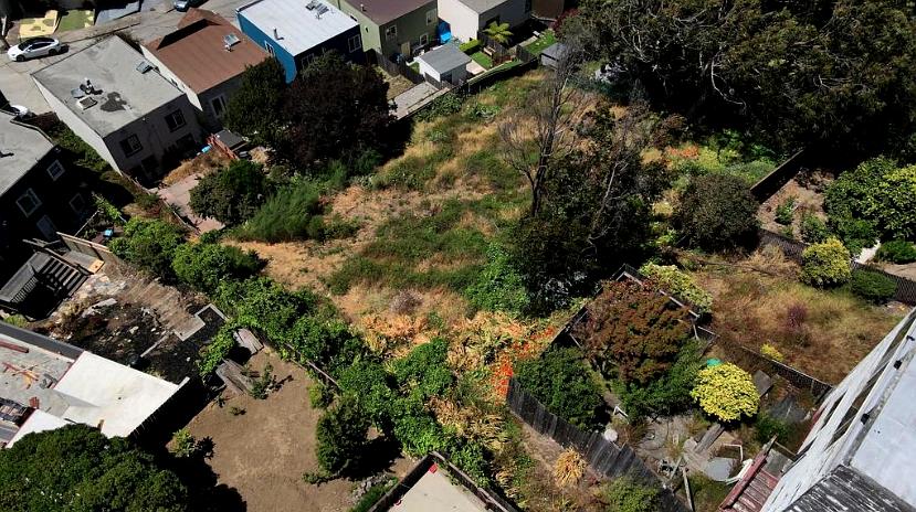 Detail Gallery Image 2 of 14 For 1697 Quint St, San Francisco,  CA 94124 - – Beds | – Baths