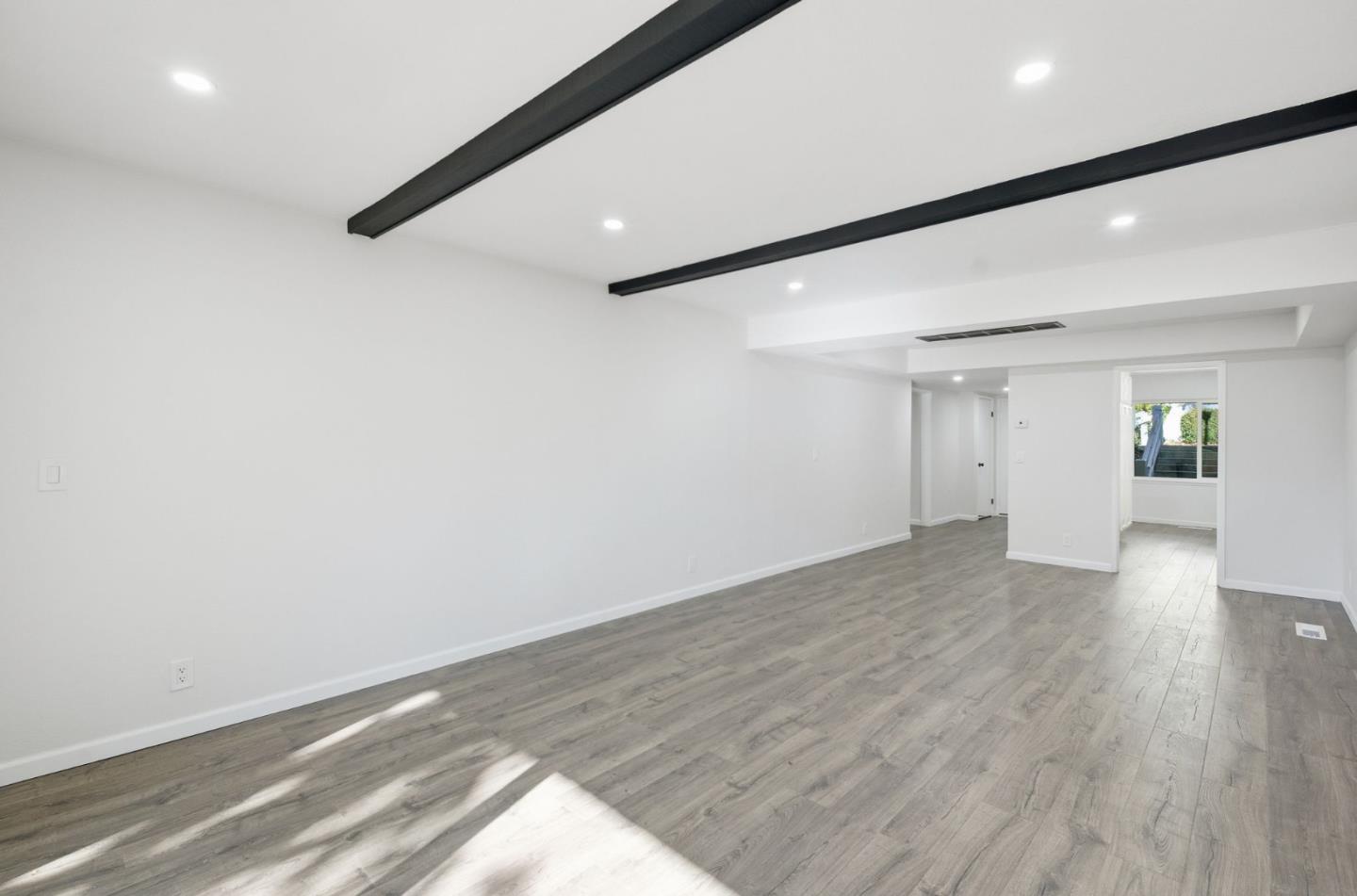 Photo #25: ML82031373 Listing: Photo #25