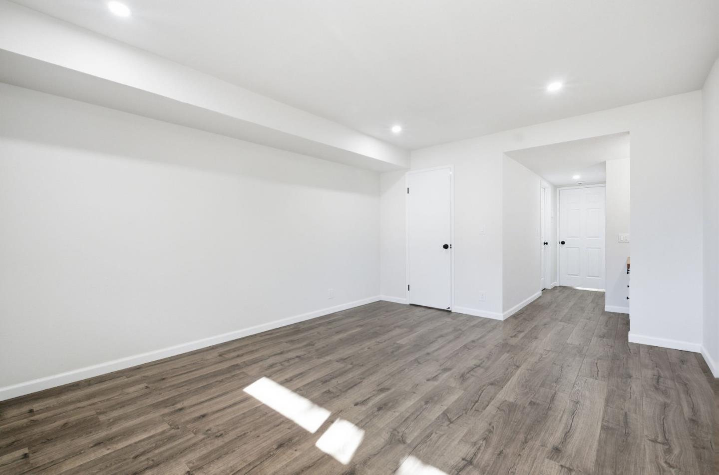 Photo #6: ML82031373 Listing: Photo #6