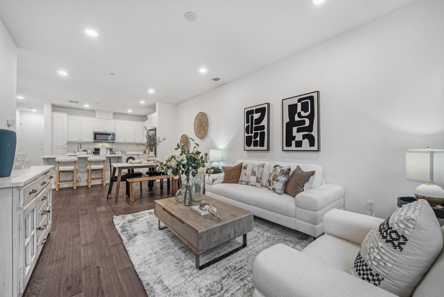 Photo #11: ML82031376 Listing: Photo #11