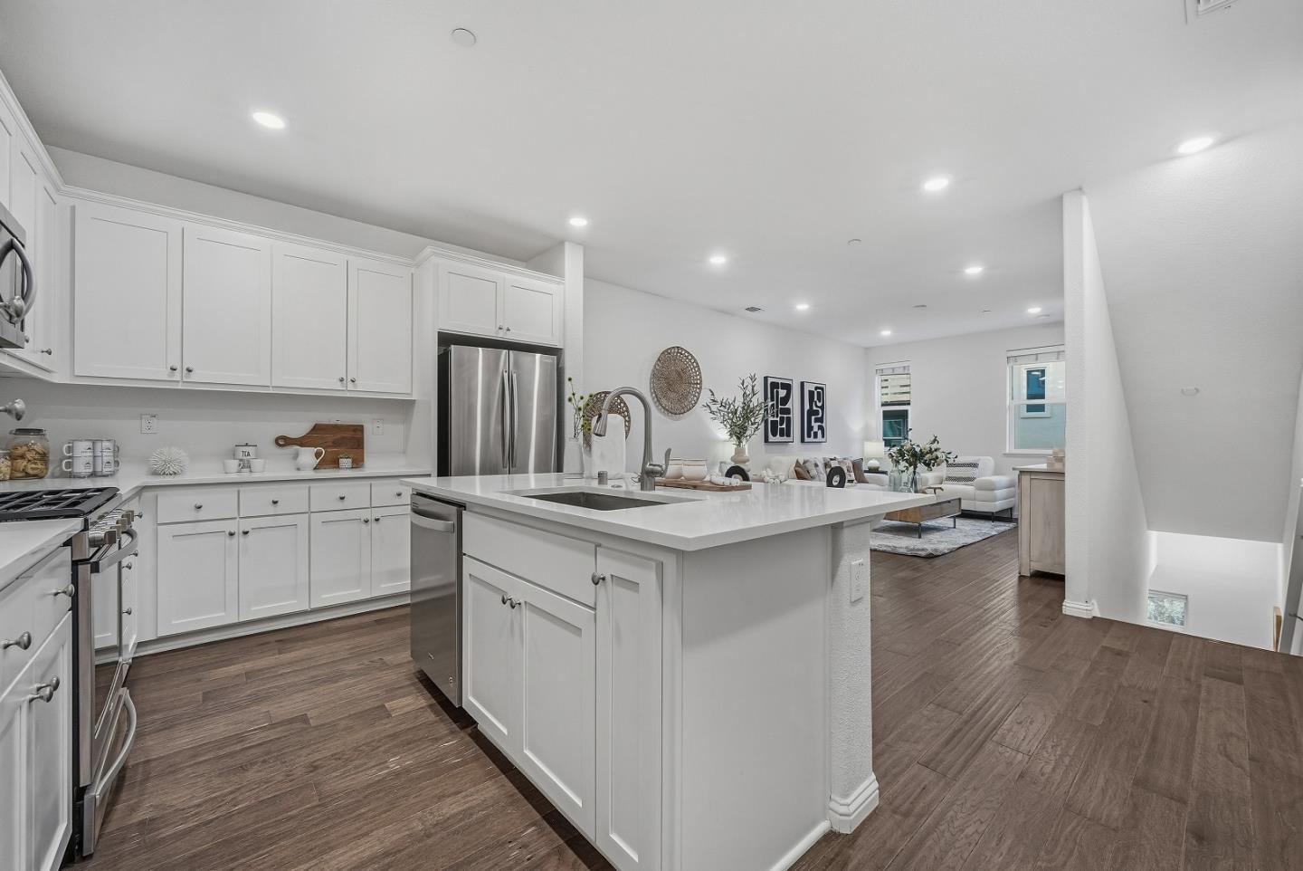 Photo #15: ML82031376 Listing: Photo #15