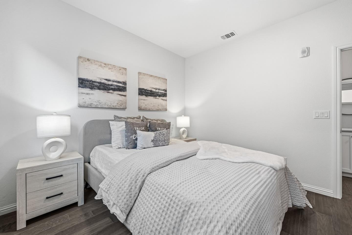 Photo #17: ML82031376 Listing: Photo #17