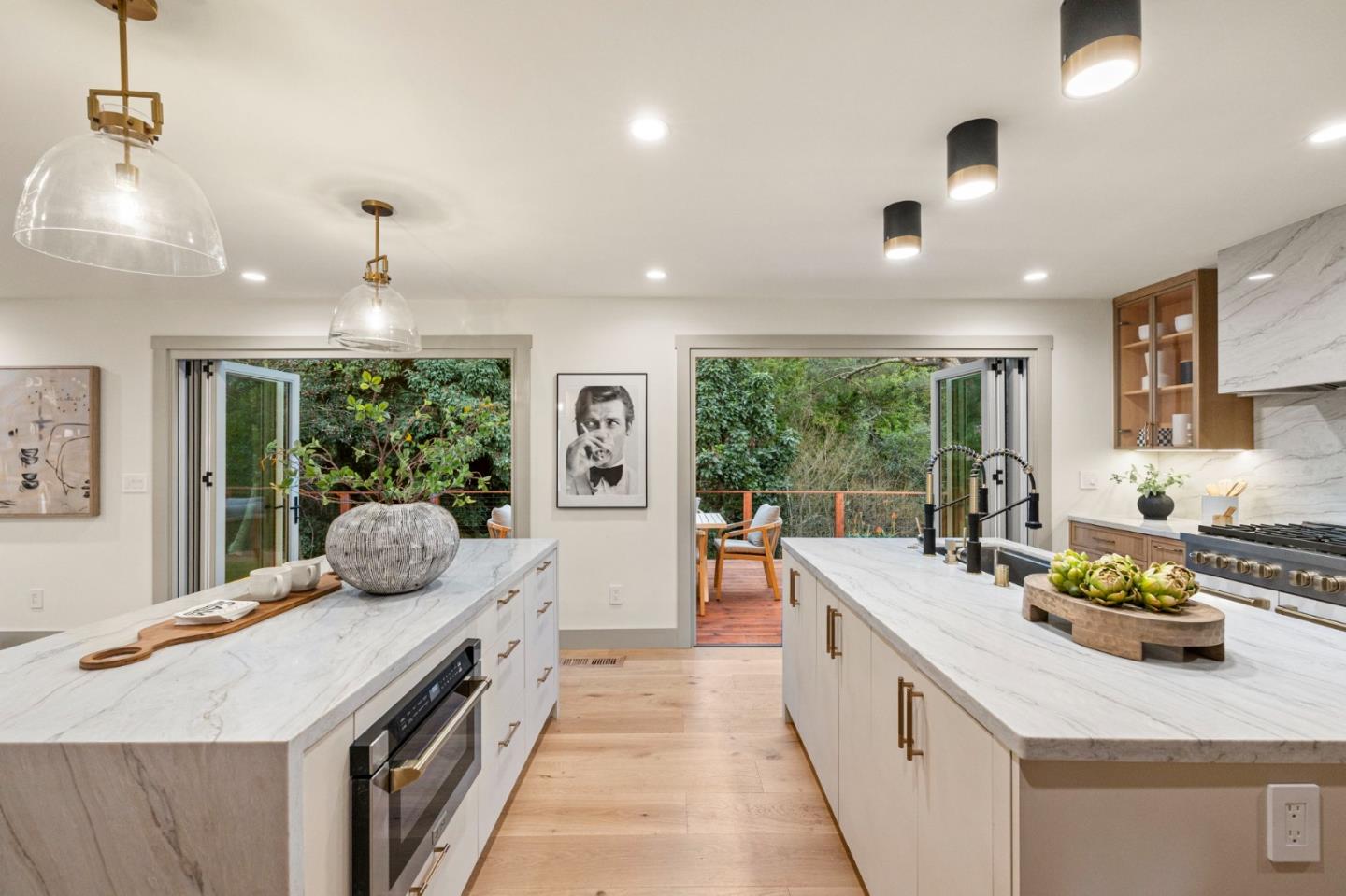 Detail Gallery Image 16 of 76 For 777 Clearfield Dr, Millbrae,  CA 94030 - 4 Beds | 2/1 Baths