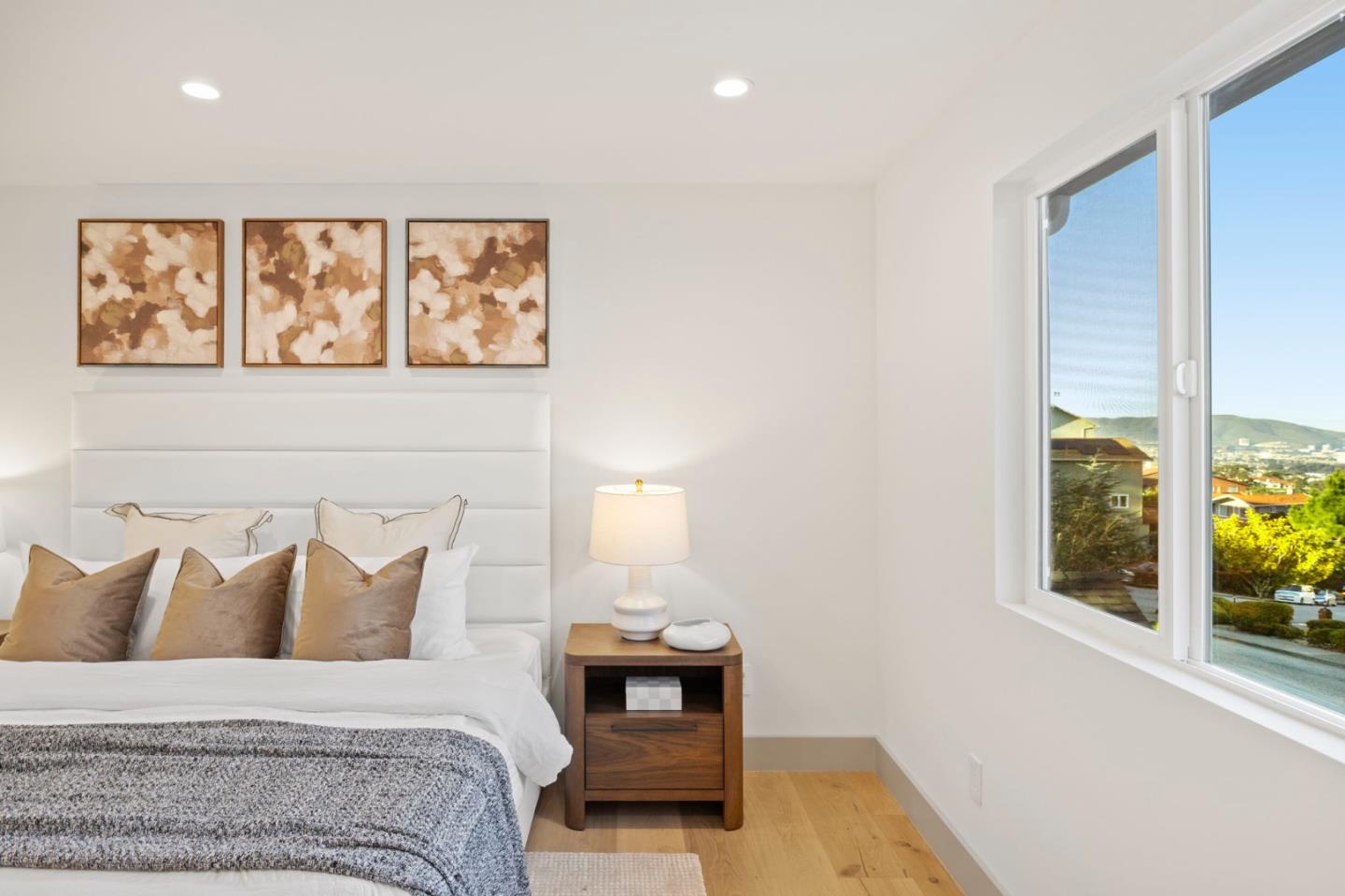 Detail Gallery Image 43 of 76 For 777 Clearfield Dr, Millbrae,  CA 94030 - 4 Beds | 2/1 Baths