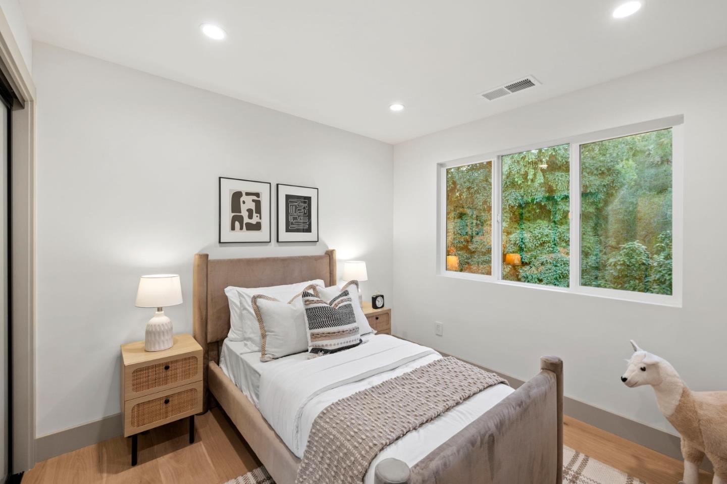 Detail Gallery Image 50 of 76 For 777 Clearfield Dr, Millbrae,  CA 94030 - 4 Beds | 2/1 Baths