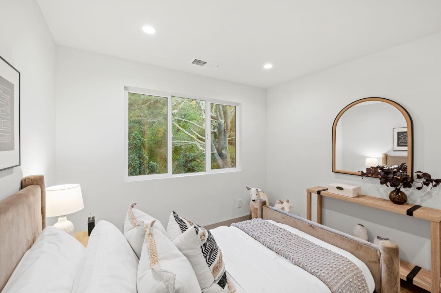 Detail Gallery Image 51 of 76 For 777 Clearfield Dr, Millbrae,  CA 94030 - 4 Beds | 2/1 Baths