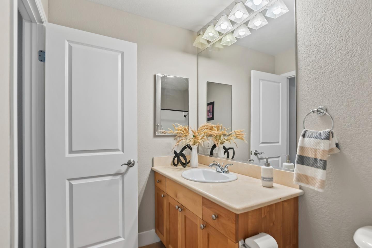 Detail Gallery Image 17 of 30 For 306 S Overlook Dr, San Ramon,  CA 94582 - 1 Beds | 1 Baths