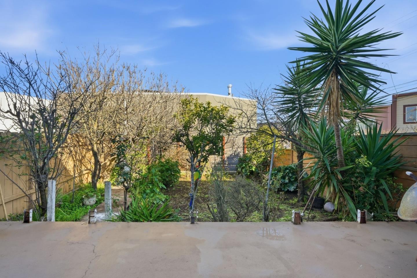 Detail Gallery Image 25 of 46 For 35 Macedonia St, San Francisco,  CA 94110 - 2 Beds | 1 Baths