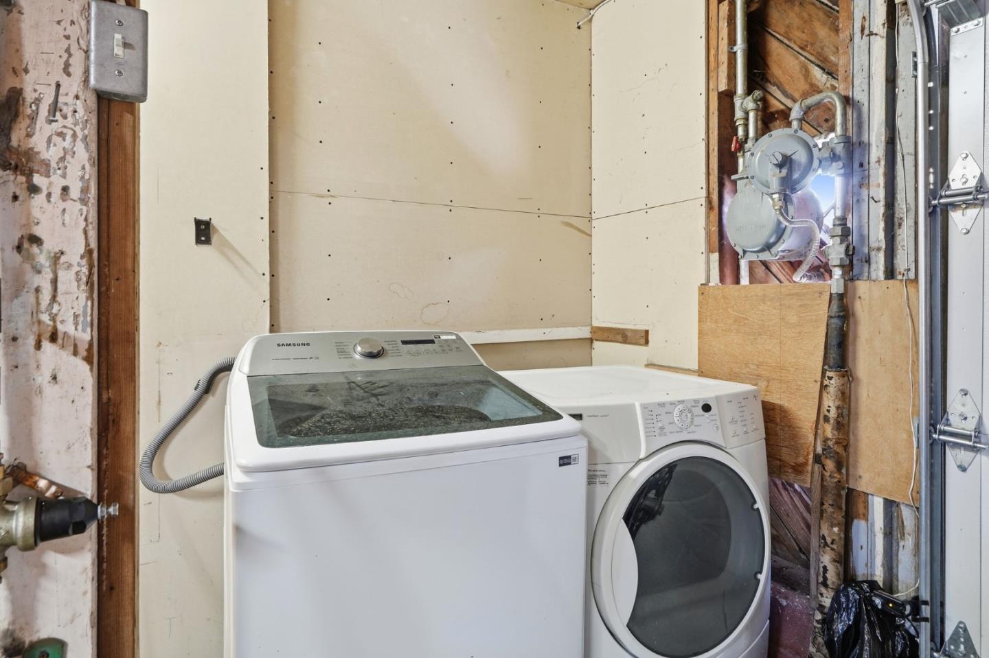 Detail Gallery Image 28 of 46 For 35 Macedonia St, San Francisco,  CA 94110 - 2 Beds | 1 Baths