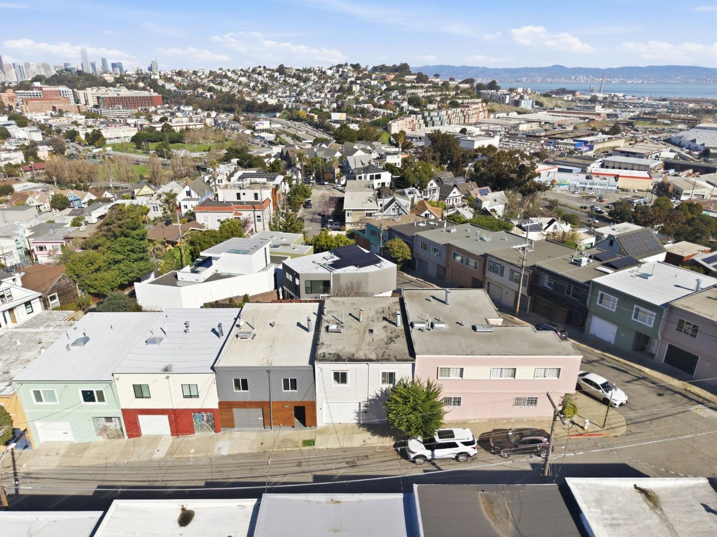 Detail Gallery Image 30 of 46 For 35 Macedonia St, San Francisco,  CA 94110 - 2 Beds | 1 Baths