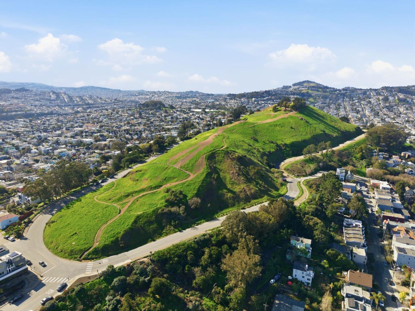 Detail Gallery Image 36 of 46 For 35 Macedonia St, San Francisco,  CA 94110 - 2 Beds | 1 Baths