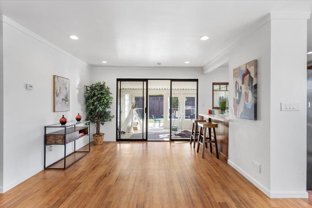 Detail Gallery Image 15 of 47 For 1012 Wilsham Dr, San Jose,  CA 95132 - 4 Beds | 2 Baths