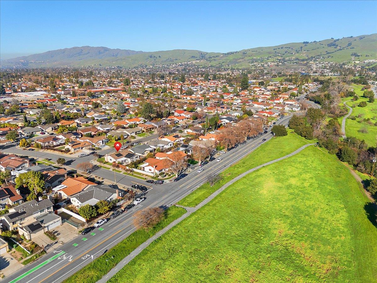 Detail Gallery Image 45 of 47 For 1012 Wilsham Dr, San Jose,  CA 95132 - 4 Beds | 2 Baths
