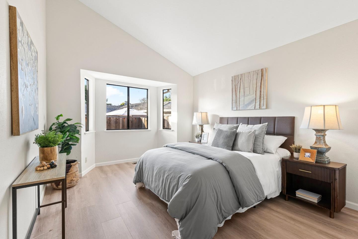 Detail Gallery Image 12 of 41 For 15314 Calle Enrique, Morgan Hill,  CA 95037 - 2 Beds | 2 Baths