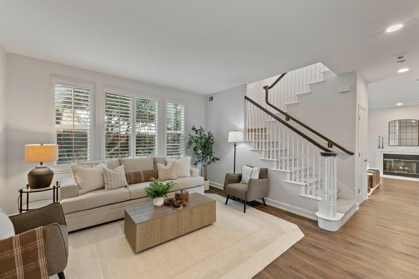 Detail Gallery Image 4 of 30 For 9622 Cooper Pl, Gilroy,  CA 95020 - 5 Beds | 3 Baths