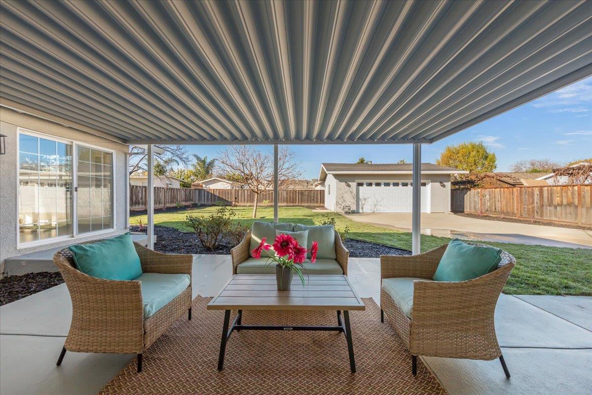 Detail Gallery Image 22 of 29 For 381 Fenley Ave, San Jose,  CA 95117 - 3 Beds | 2 Baths