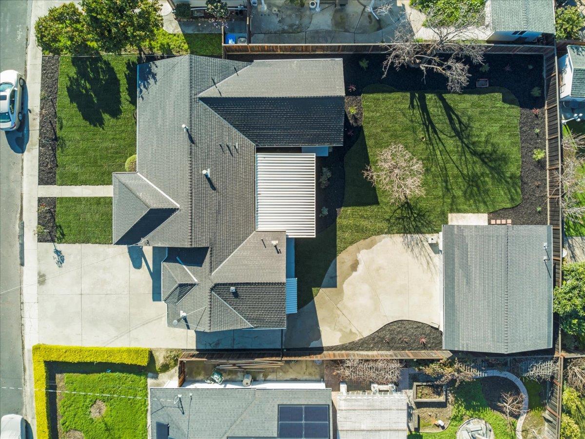 Detail Gallery Image 23 of 29 For 381 Fenley Ave, San Jose,  CA 95117 - 3 Beds | 2 Baths