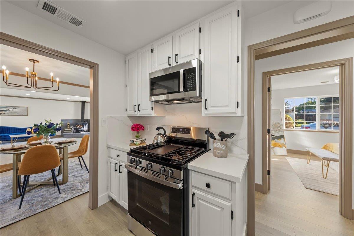 Detail Gallery Image 8 of 29 For 381 Fenley Ave, San Jose,  CA 95117 - 3 Beds | 2 Baths