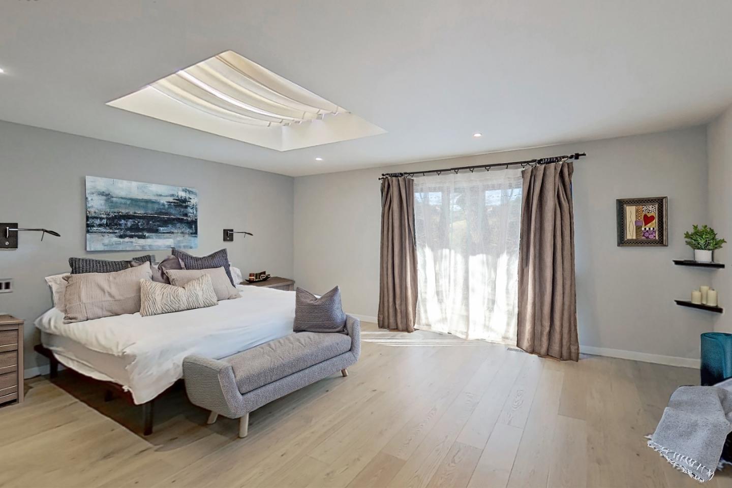 Detail Gallery Image 13 of 29 For 5 Sandstone St, Portola Valley,  CA 94028 - 3 Beds | 2/1 Baths