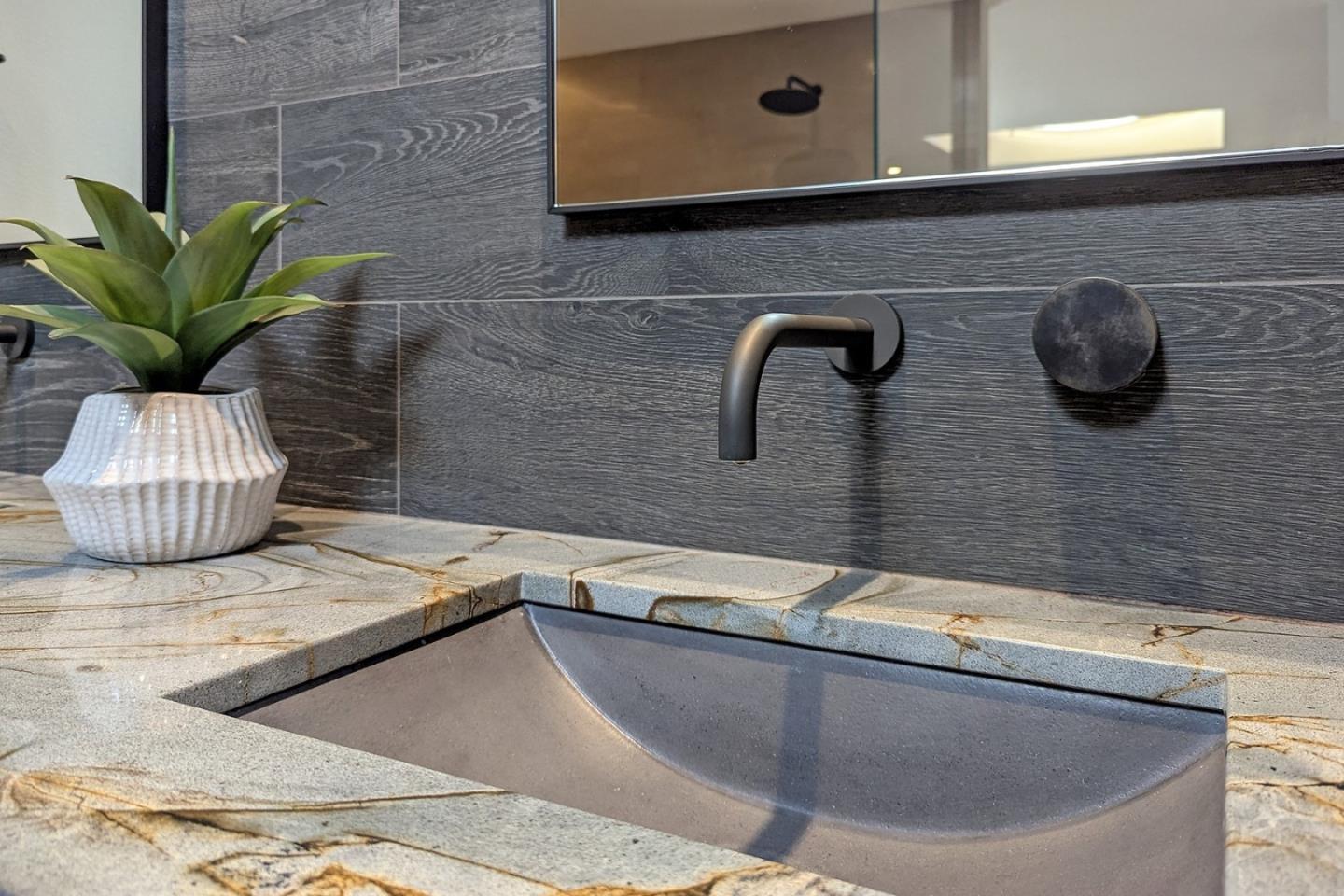 Detail Gallery Image 16 of 29 For 5 Sandstone St, Portola Valley,  CA 94028 - 3 Beds | 2/1 Baths