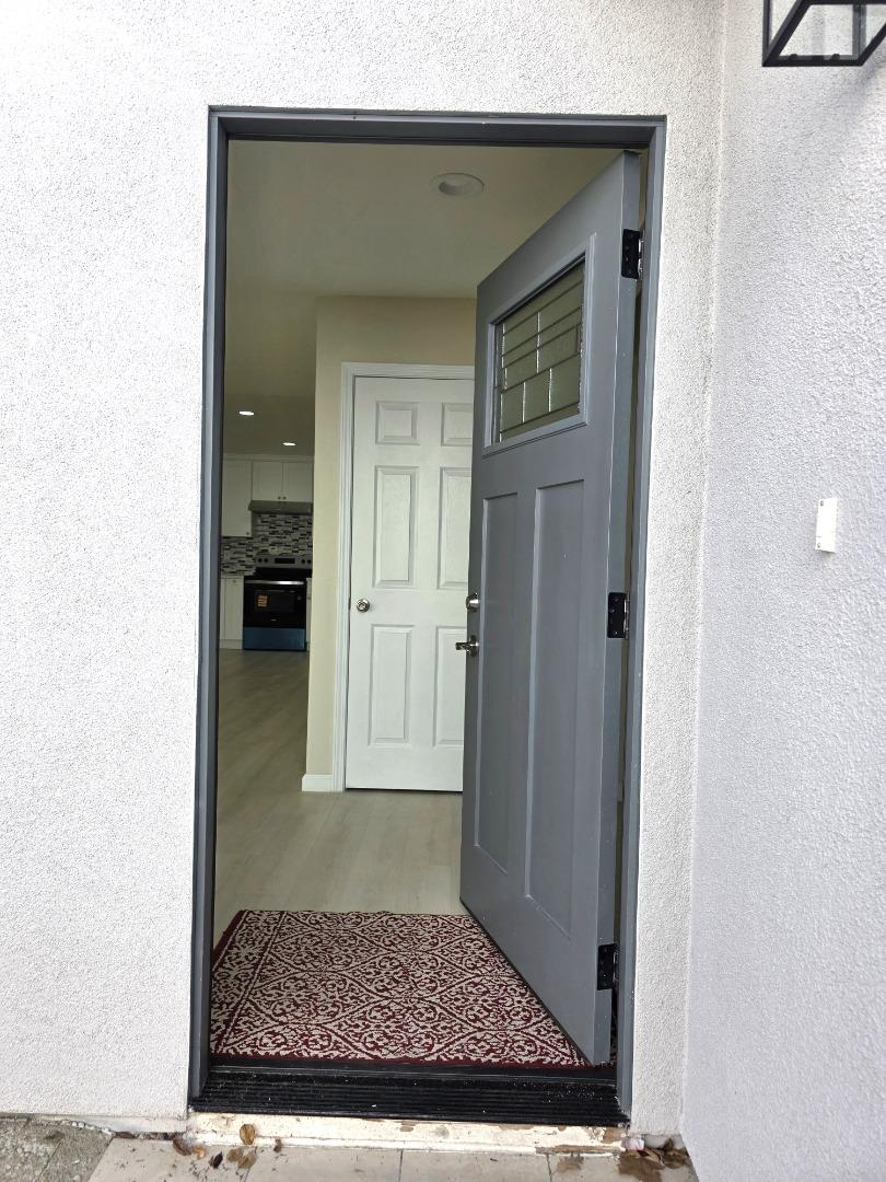 Detail Gallery Image 5 of 30 For 1932 Luby Dr, San Jose,  CA 95133 - 3 Beds | 2 Baths