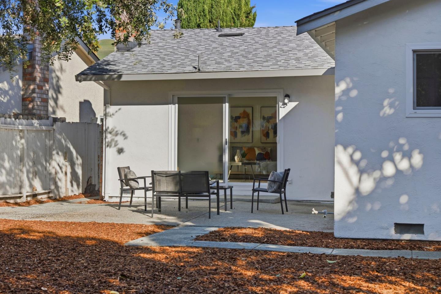 Detail Gallery Image 35 of 42 For 1941 Grosvenor Dr, San Jose,  CA 95132 - 3 Beds | 2 Baths