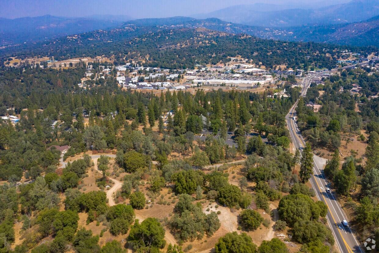 Detail Gallery Image 4 of 5 For 0 Victoria Ln, Oakhurst,  CA 93644 - – Beds | – Baths