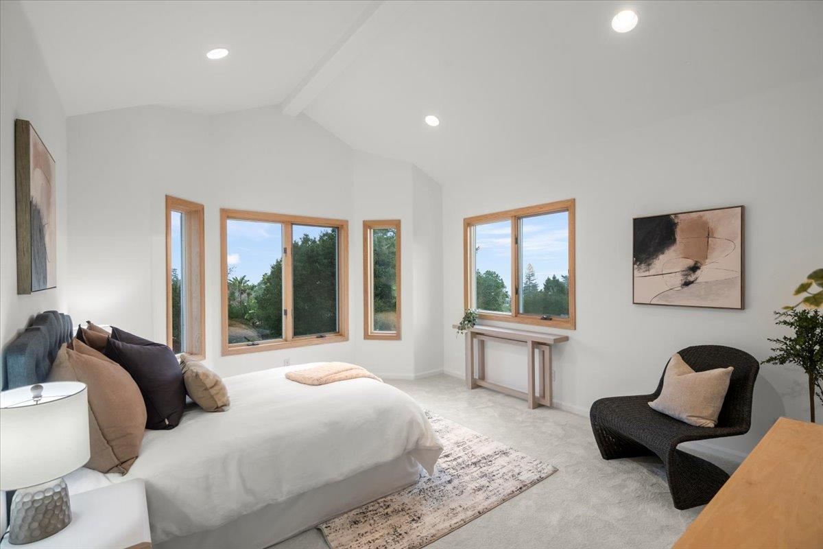 Detail Gallery Image 19 of 39 For 3961 Jefferson Ave, Redwood City,  CA 94062 - 4 Beds | 4/1 Baths