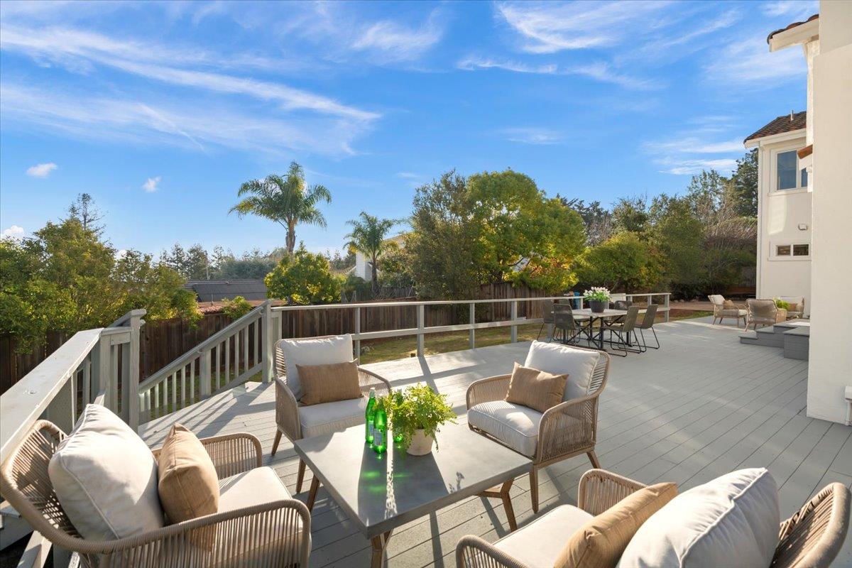 Detail Gallery Image 32 of 39 For 3961 Jefferson Ave, Redwood City,  CA 94062 - 4 Beds | 4/1 Baths