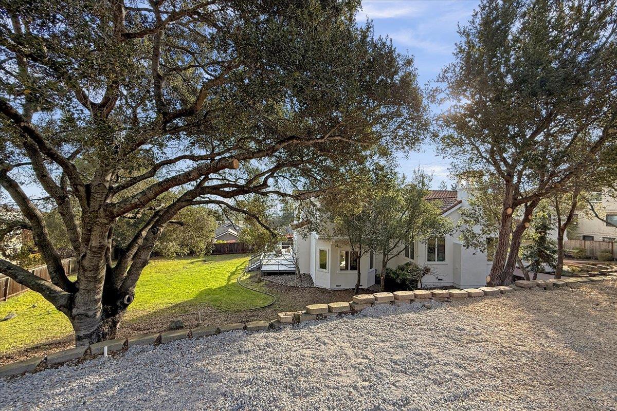 Detail Gallery Image 33 of 39 For 3961 Jefferson Ave, Redwood City,  CA 94062 - 4 Beds | 4/1 Baths