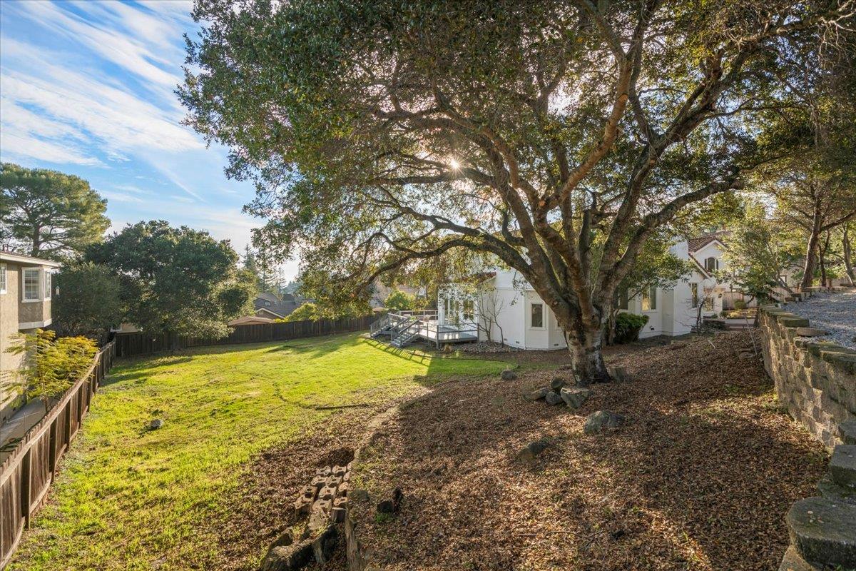 Detail Gallery Image 35 of 39 For 3961 Jefferson Ave, Redwood City,  CA 94062 - 4 Beds | 4/1 Baths