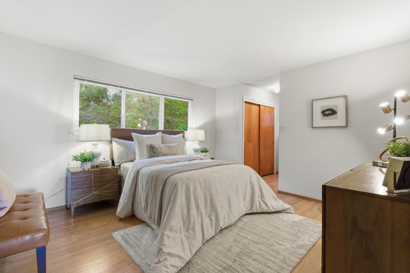 Detail Gallery Image 13 of 22 For 75 Coronado Ave, San Carlos,  CA 94070 - 3 Beds | 2 Baths