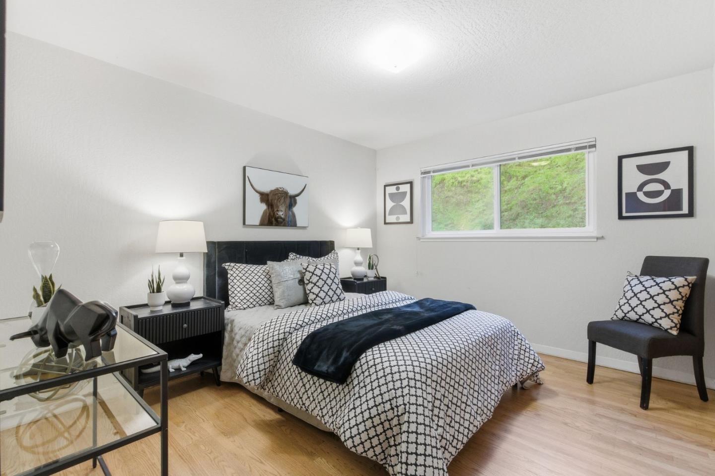 Detail Gallery Image 15 of 22 For 75 Coronado Ave, San Carlos,  CA 94070 - 3 Beds | 2 Baths