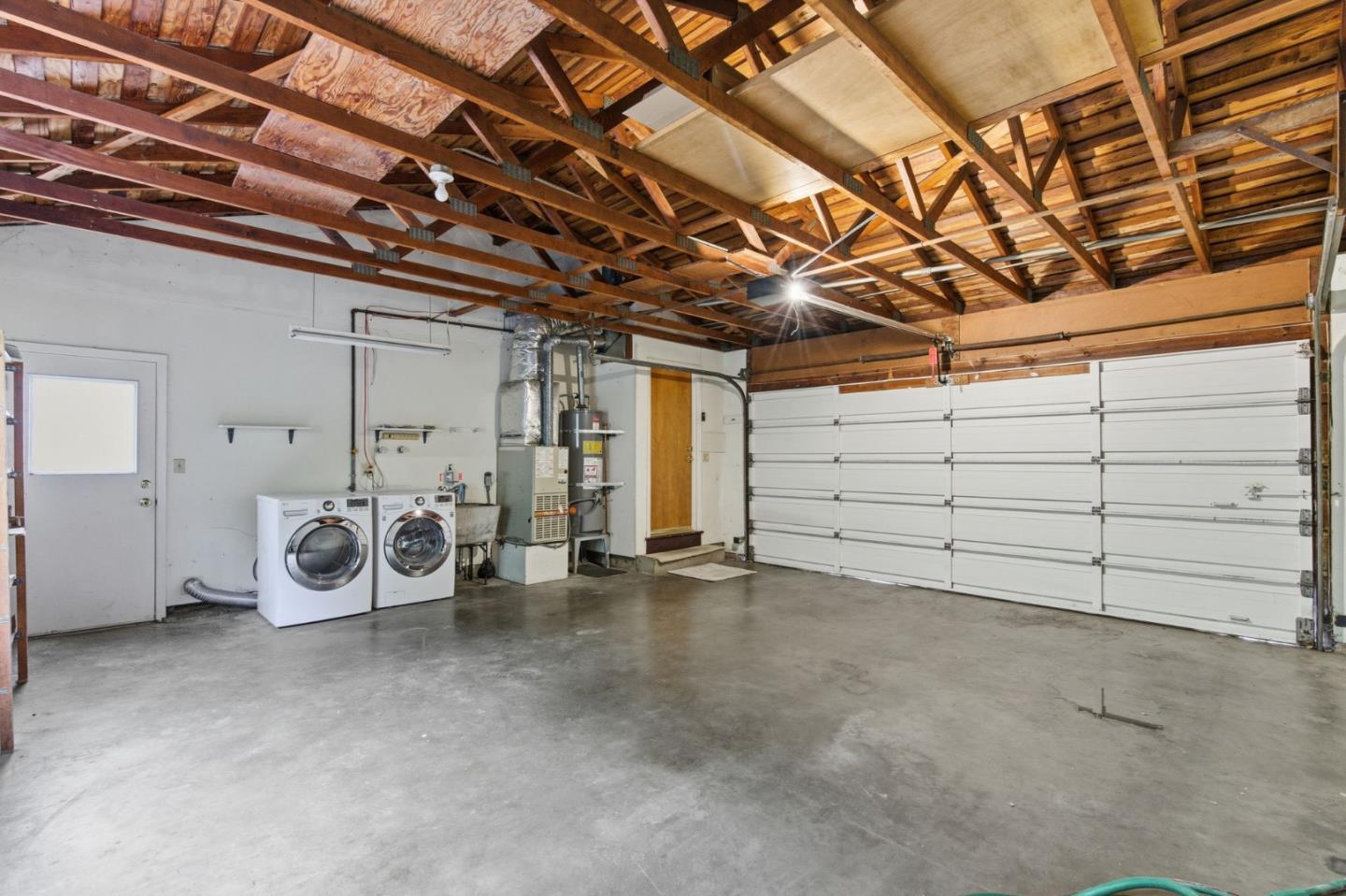 Detail Gallery Image 20 of 22 For 75 Coronado Ave, San Carlos,  CA 94070 - 3 Beds | 2 Baths