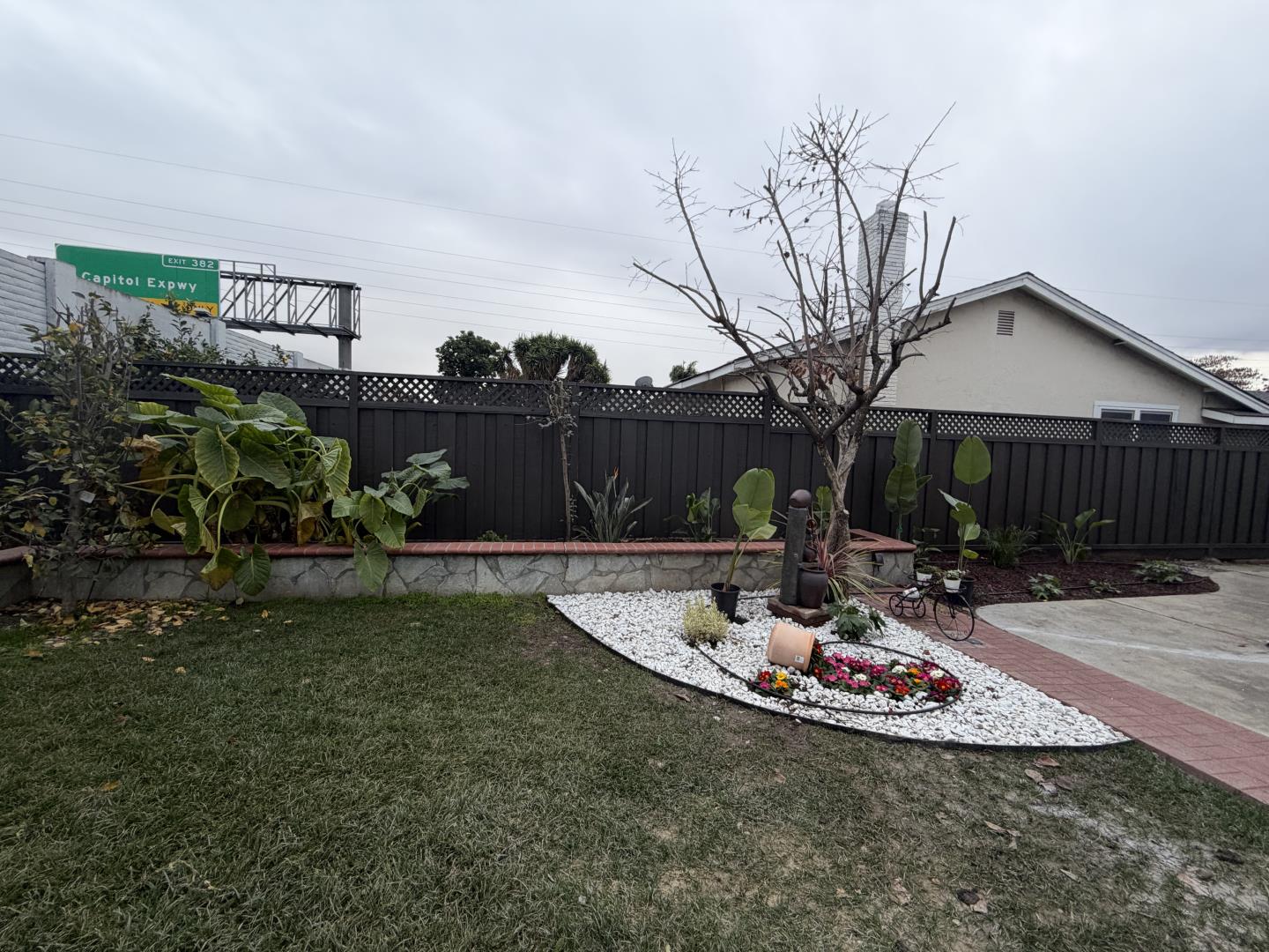 Detail Gallery Image 34 of 39 For 2786 Plumas Dr, San Jose,  CA 95121 - 4 Beds | 2 Baths