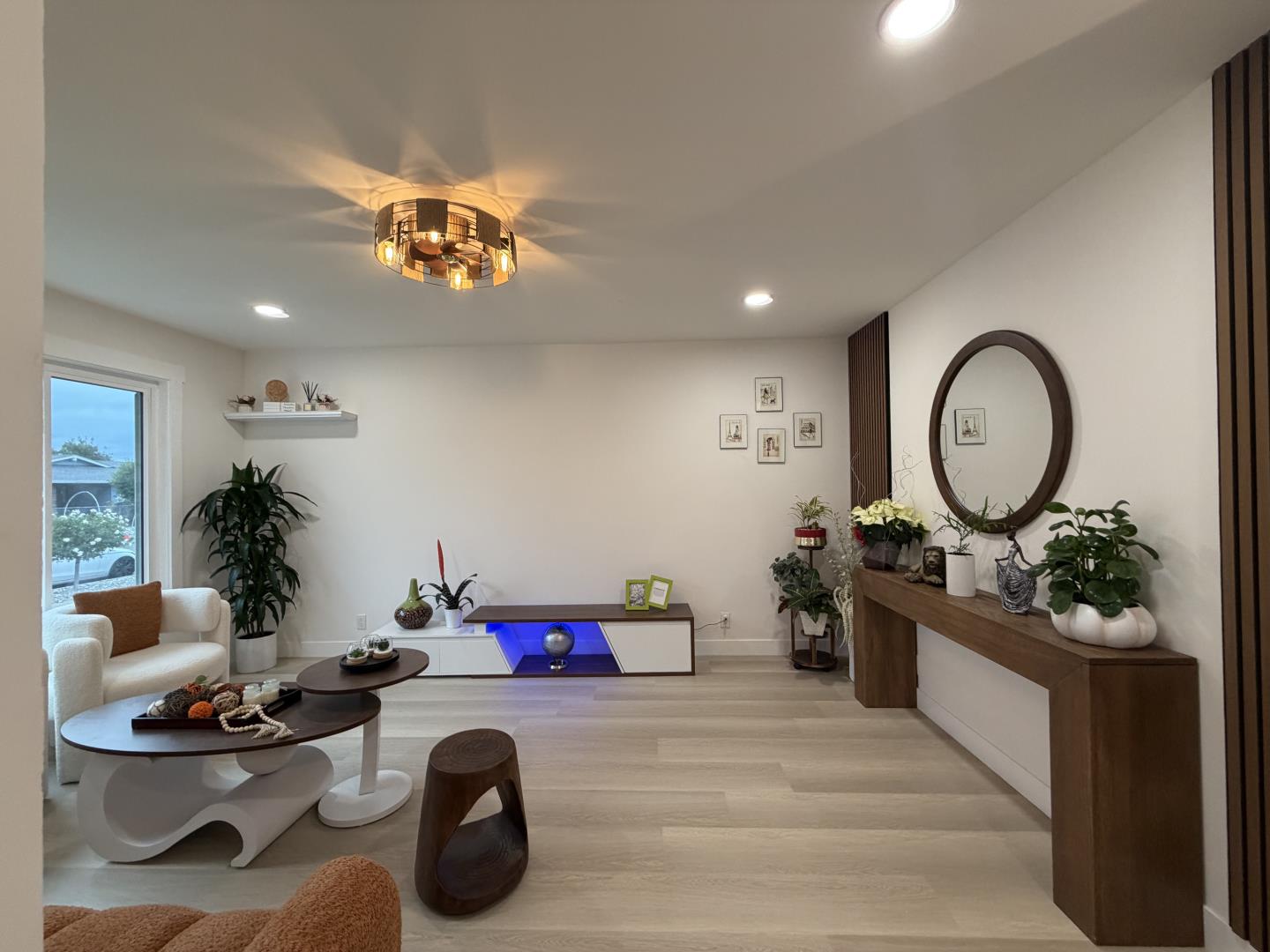 Detail Gallery Image 4 of 39 For 2786 Plumas Dr, San Jose,  CA 95121 - 4 Beds | 2 Baths